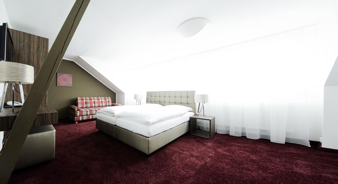 Hotel Brunnwald Бад Леонфелден Екстериор снимка