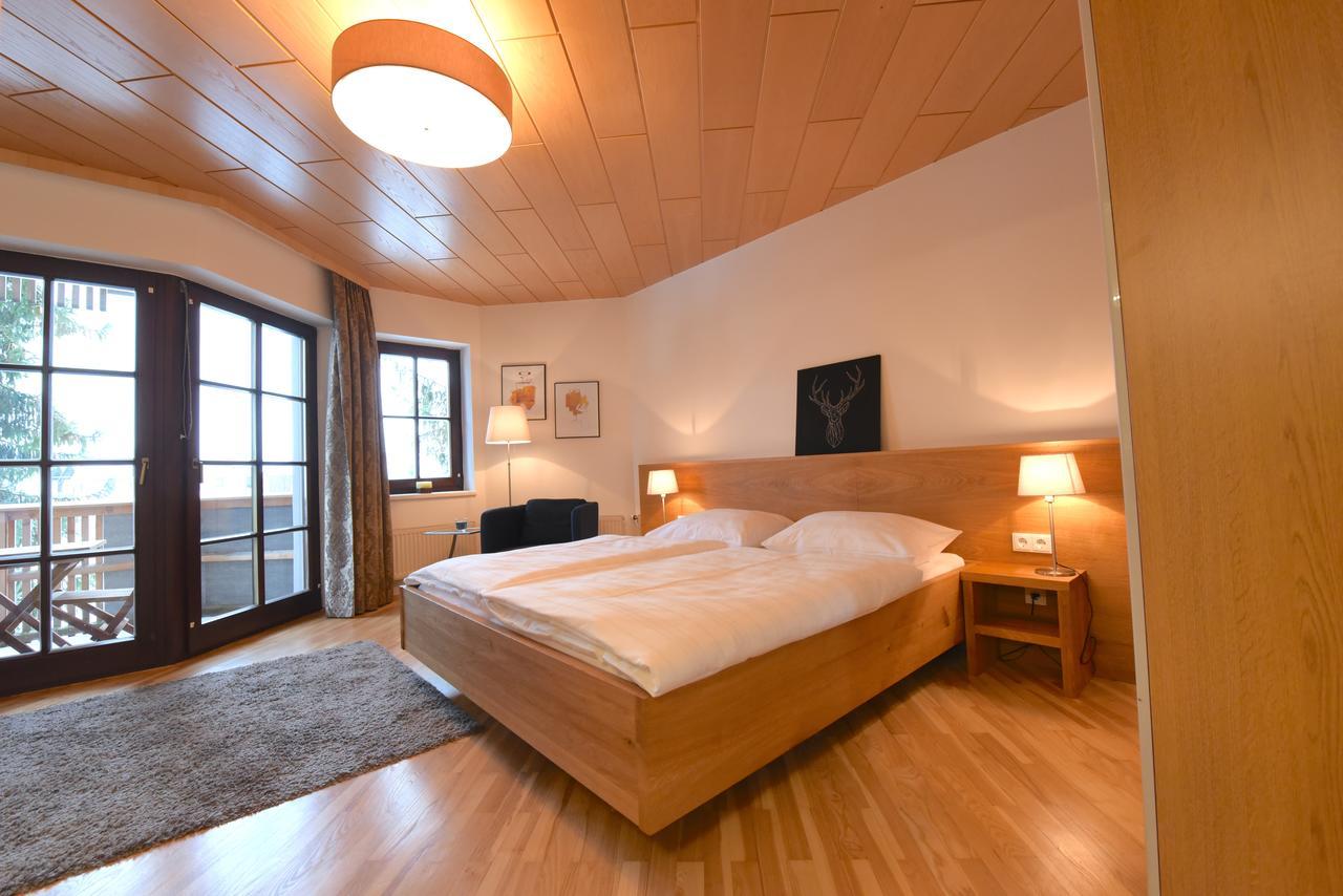 Hotel Brunnwald Бад Леонфелден Екстериор снимка